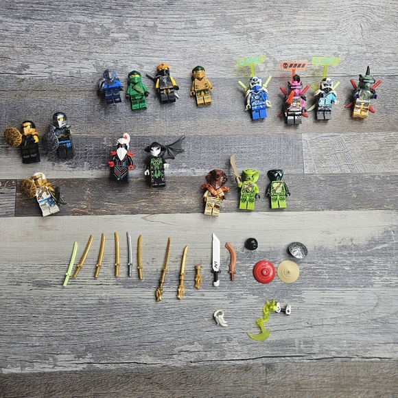 Lego Minifig Ninjago Lot - Picture 1 of 8
